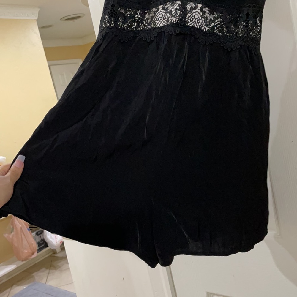 Romper - Picture 3 of 4